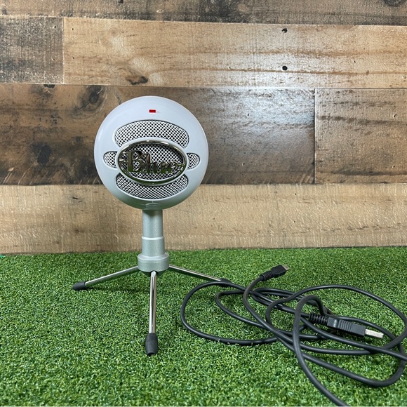Blue‎ Snowball iCE USB Microphone w/ Stand White - Picture 1 of 6